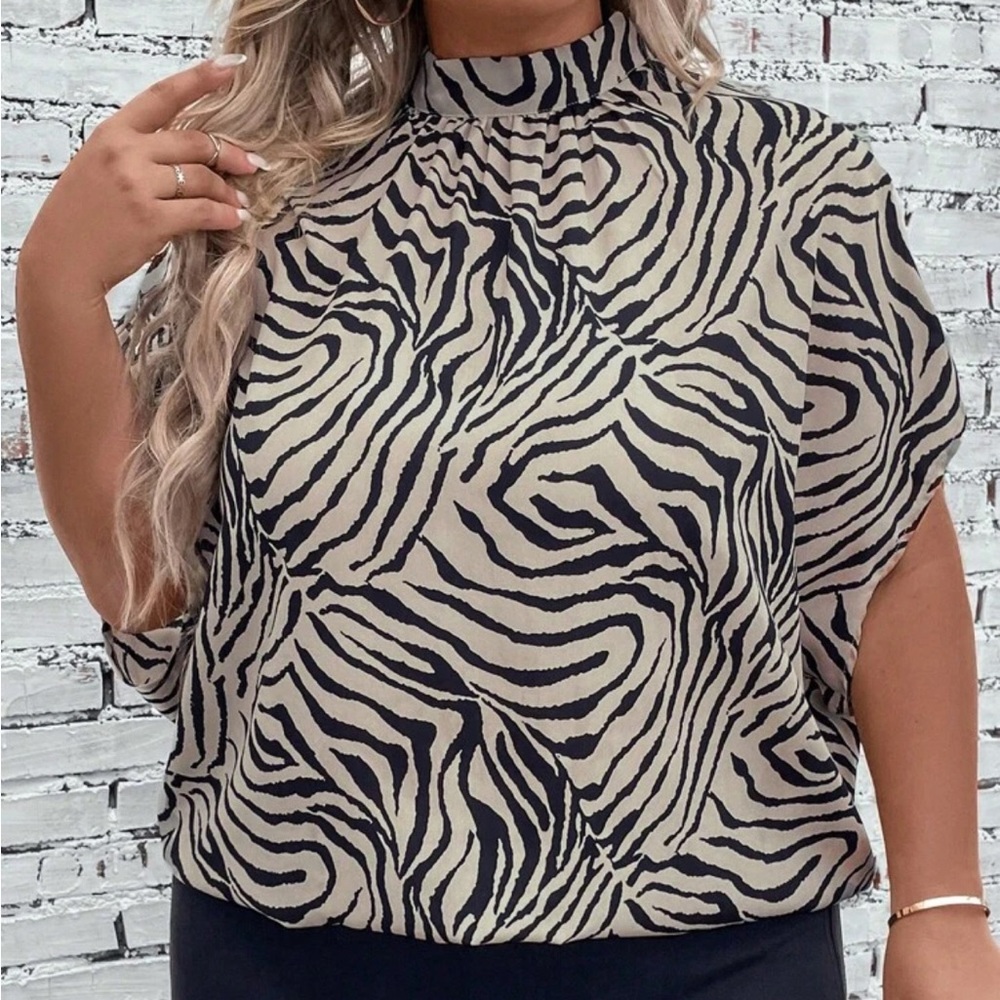 SHEIN Emory Rose Zebra Print Women's Tie Back Batwing Top